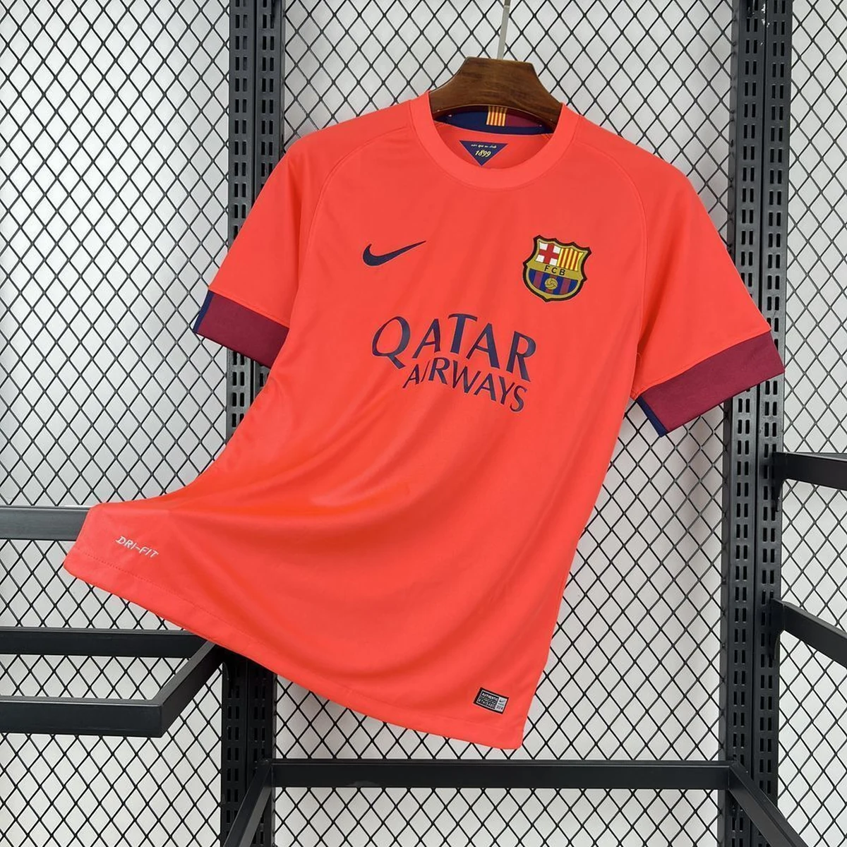 بلوزة برشلونة ريترو 2014/15 احتياطية