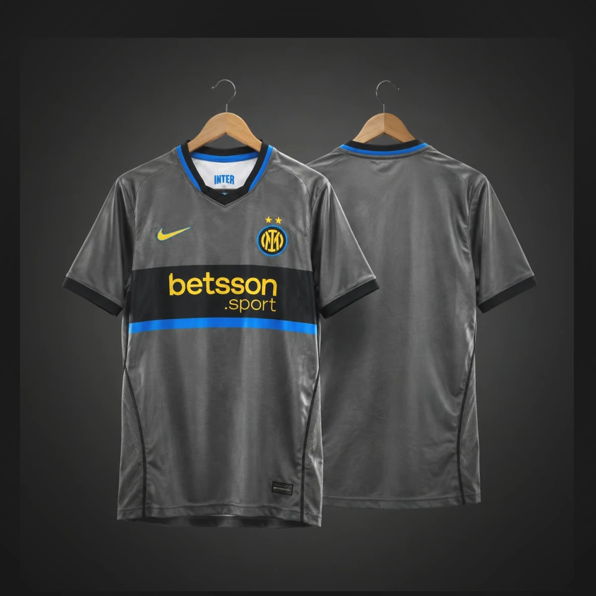 بلوزة إنتر ثالثة 2026/27