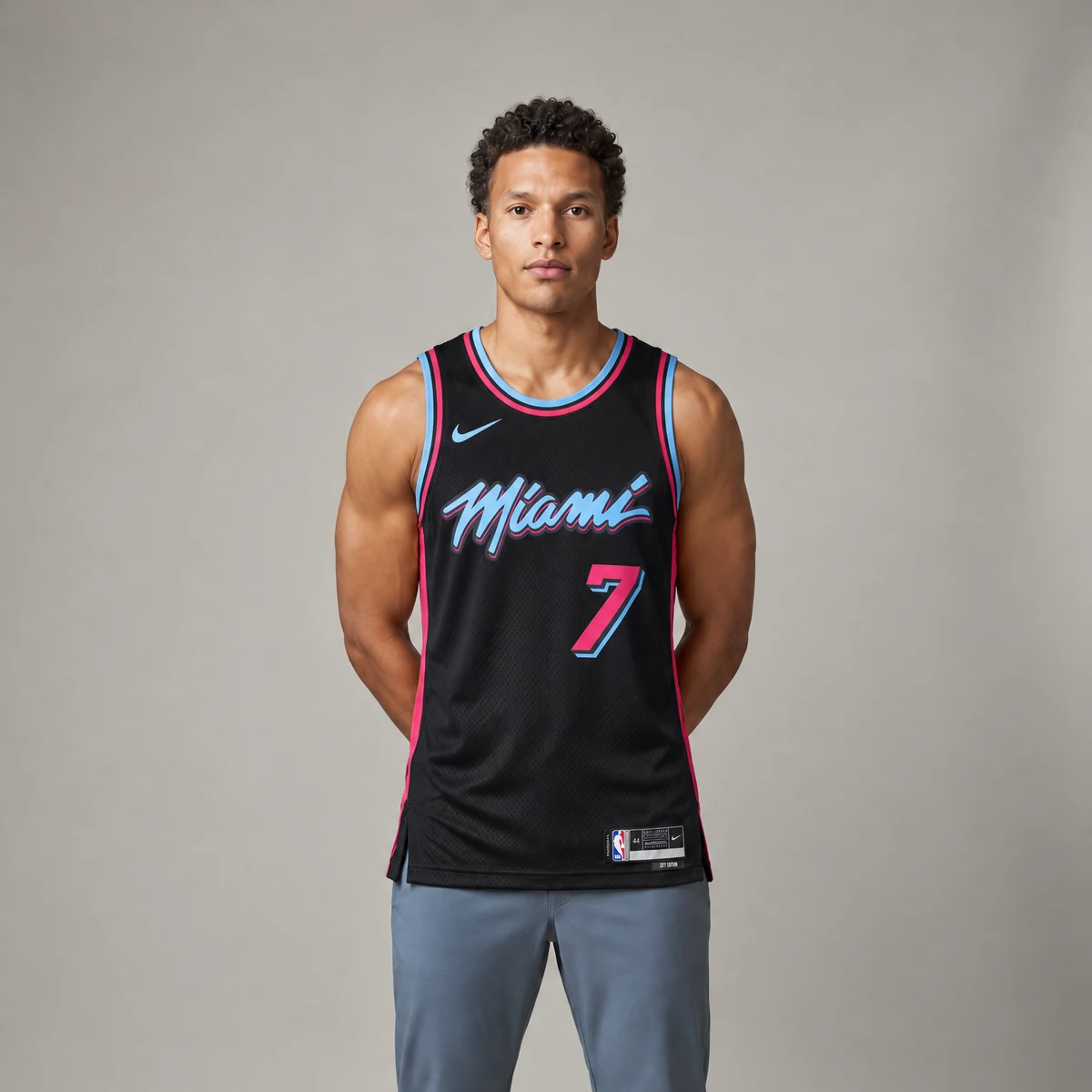 قميص NBA يانيس أنتيتوكونمبو ميامي هيت City Edition أسود 2025/26